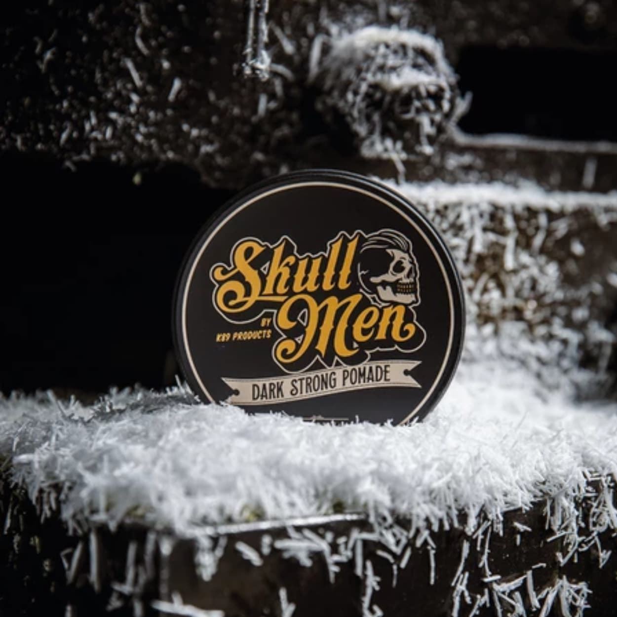 Cera Negra de Fijación Fuerte Dark Strong Pomade 100ml | Skull Men - Imagen 5