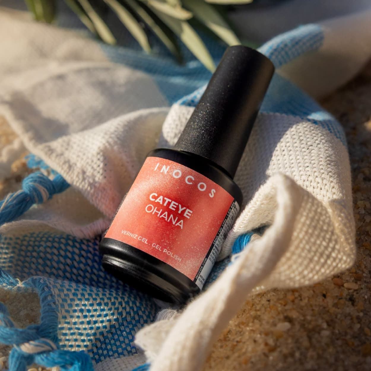 Esmalte Semipermanente Cat Eye Rojo Aloha 15ml | Inocos - Imagen 5