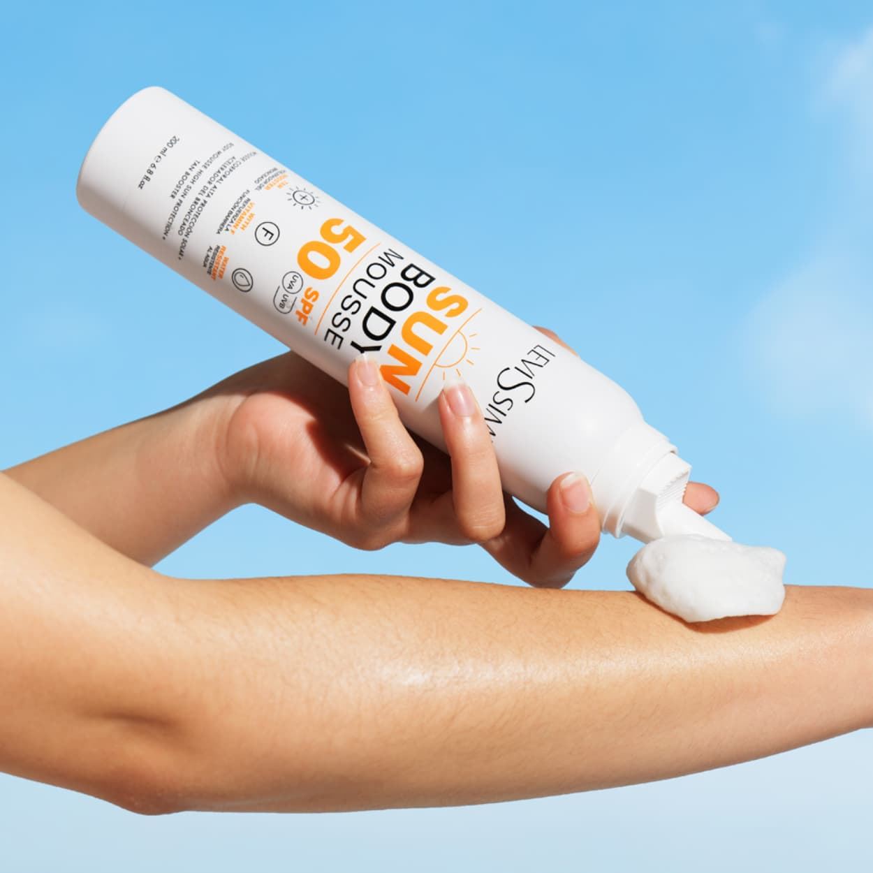 Mousse protector solar SPF50 con acelerador del bronceado 200ml | LEVISSIME - Imagen 2