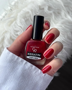 PINTAUÑAS CON KERATINA